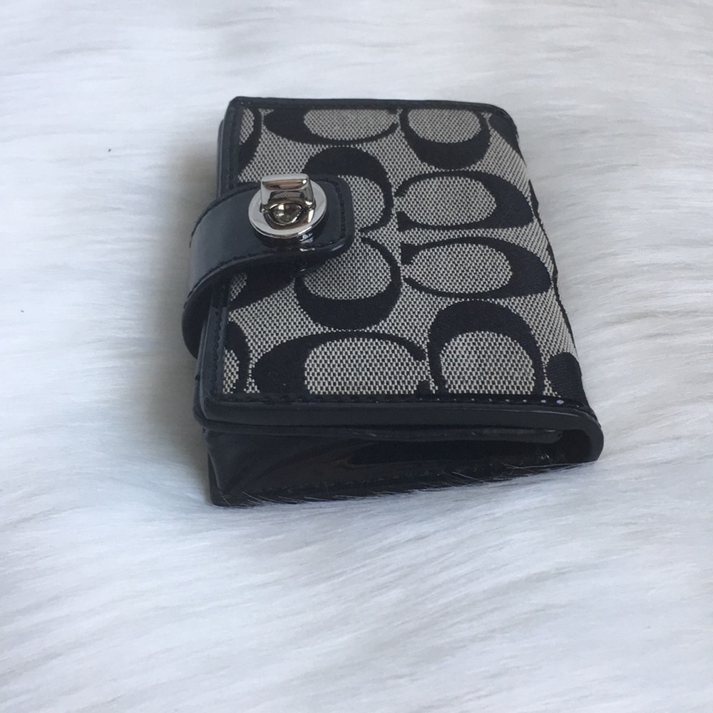 NWT!! Authentic Coach Business Card Case! - Picture 2 of 6